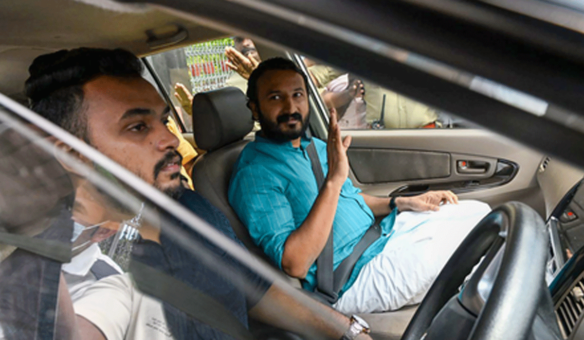 Kerala High Court gives relief to Cong MLA Mamkootathil from arrest till Dec 15