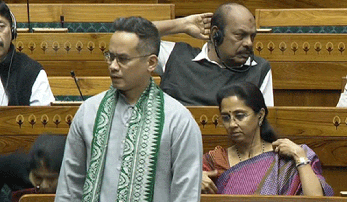 After PM Modi's attack, Cong says Nehru advocated mass publicity of Vande Mataram