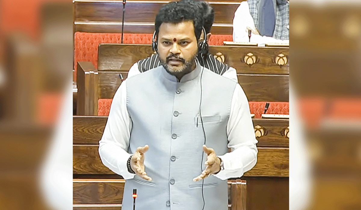 Strict action to be taken against IndiGo, Civil Aviation Minister tells Parliament