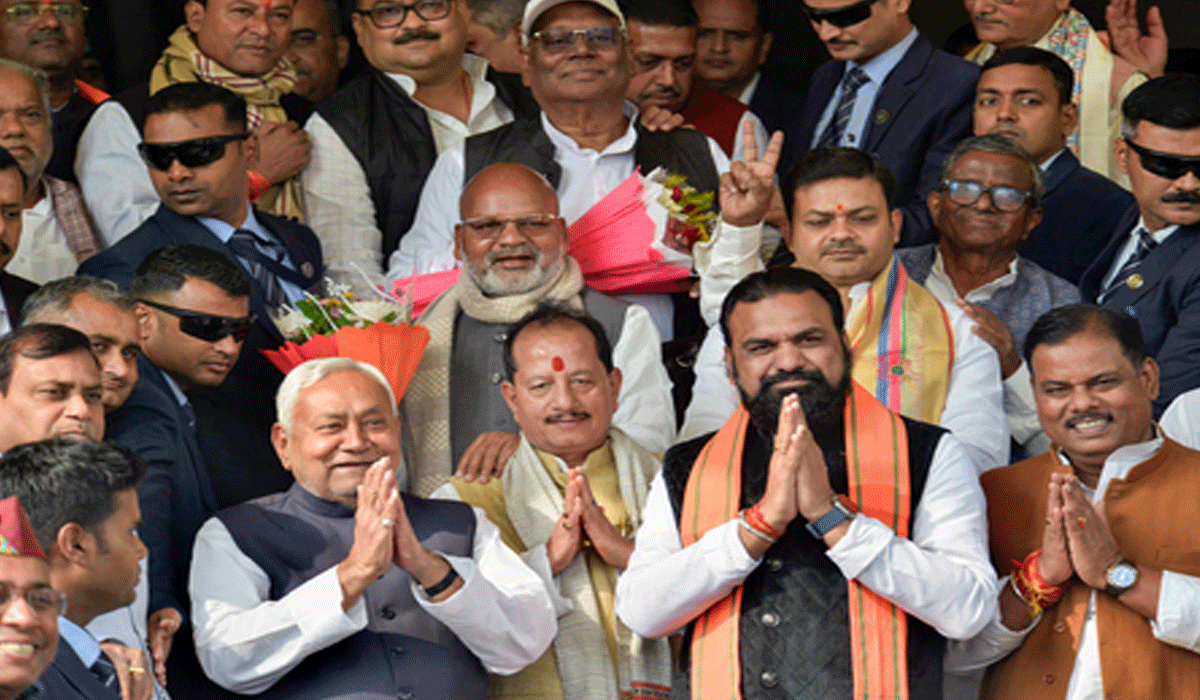 First session of 18th Bihar Legislative Assembly begins; MLAs take oath