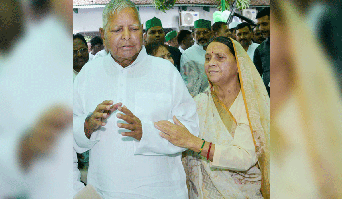 Land-for-job scam: Delhi court defers hearing on framing charges against Lalu Yadav, family