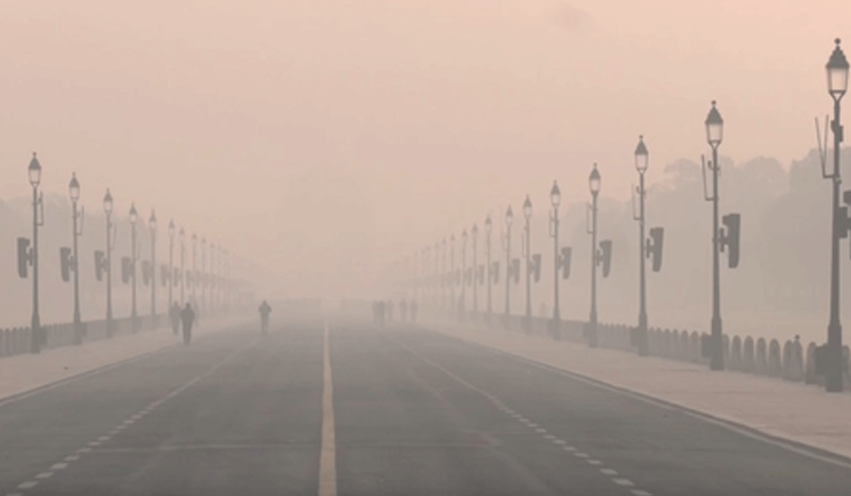Smog blankets Delhi as AQI turns very poor again, Jahangirpuri crosses 400-mark