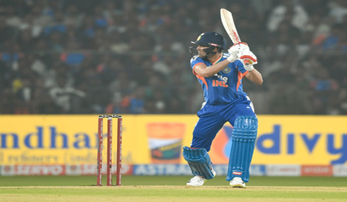 3rd T20I: No need for Gill to play big shots, should stick to proper strokes, says Bangar