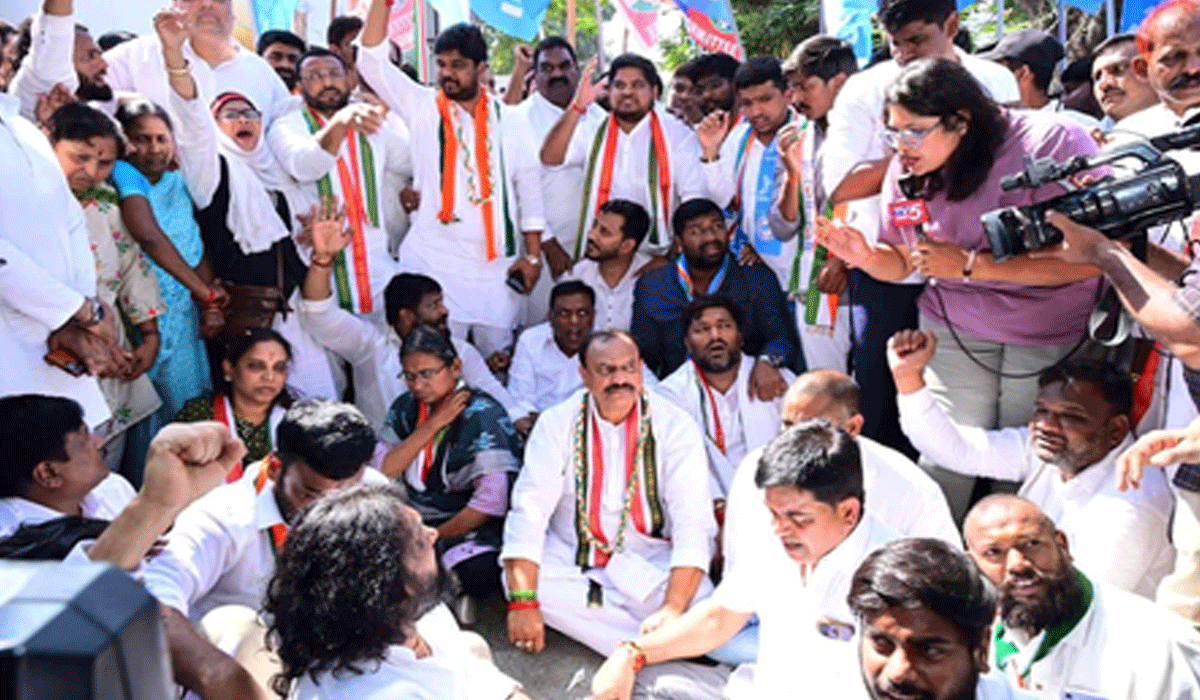 Congress holds state‑wide protests in Telangana over National Herald case