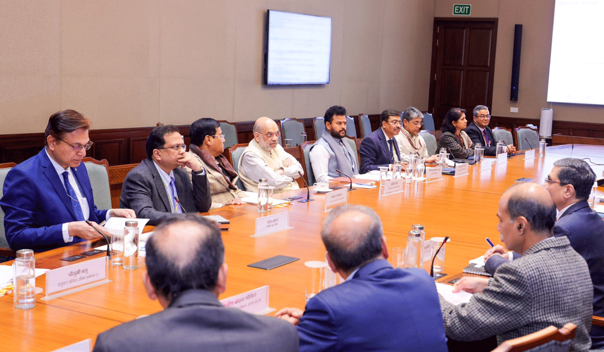 HM Amit Shah discusses constitution of a port security bureau for ships