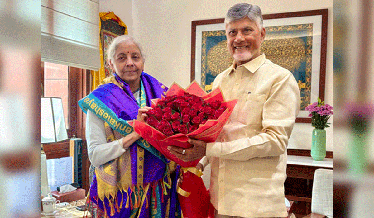 Andhra CM Naidu meets FM Sitharaman, seeks Centre’s support for various projects