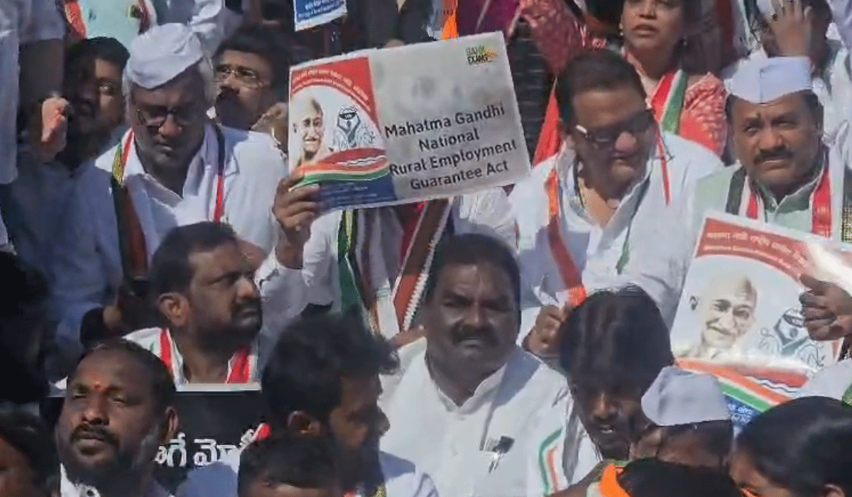 Minority Welfare Minister Mohammed Azharuddin Participates in Congress Protest Against Renaming of MGNREGS