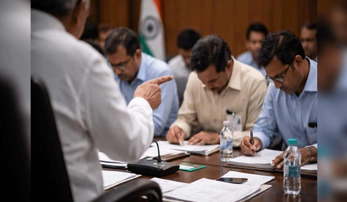 Bihar: Revenue officers write to CM Nitish Kumar protesting Dy CM Vijay Sinha