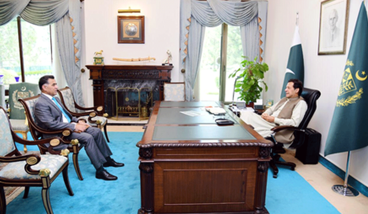 Rise and fall of former ISI chief encapsulate structural tensions at heart of Pakistan’s civil–military order: Report