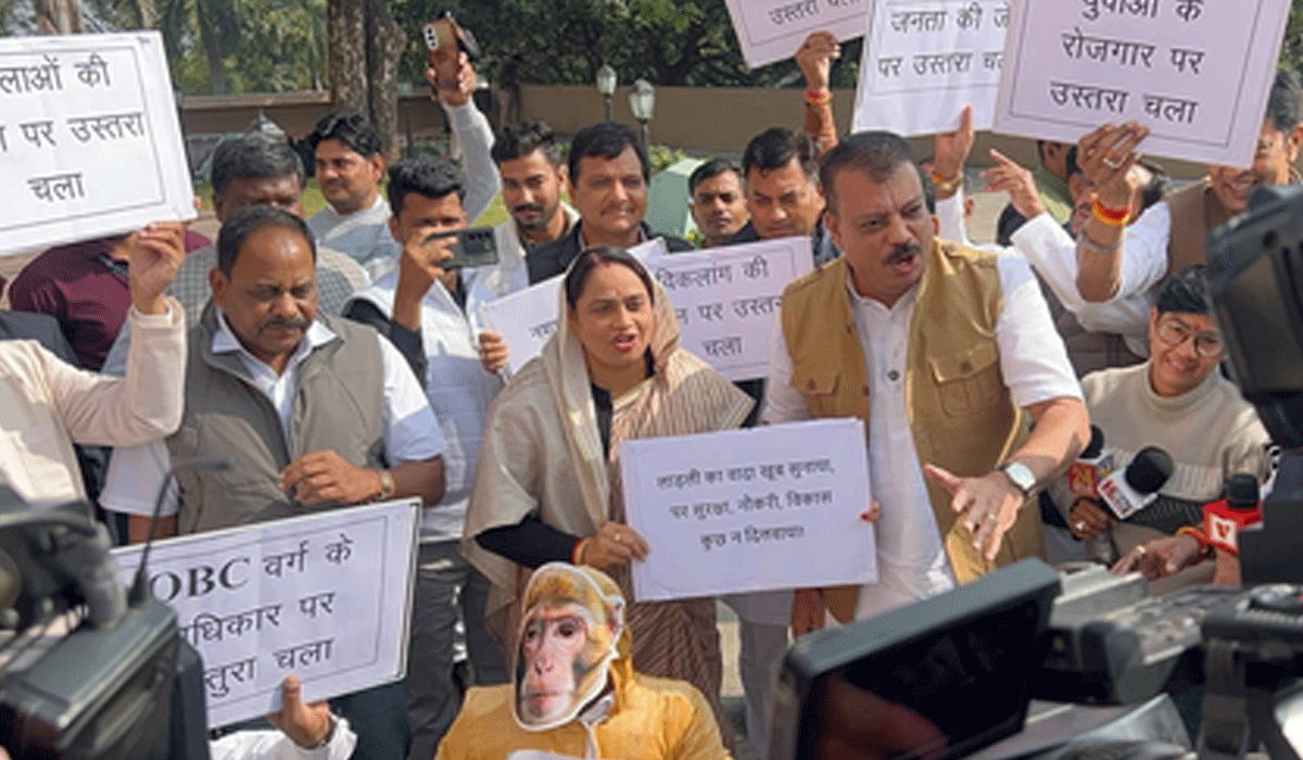 Congress stages ‘monkey show’ to highlight public issues in MP Assembly
