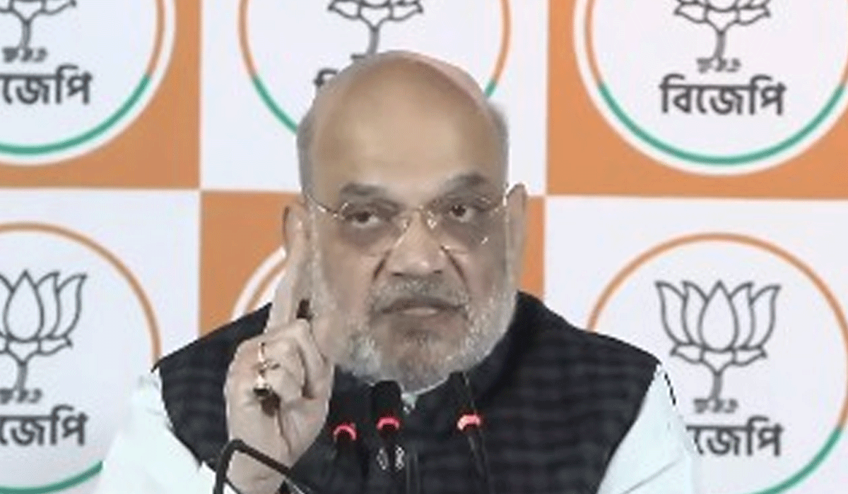 Bengal govt reluctant to provide land for barbed fencing at border; sent 7 letters to CM: Amit Shah