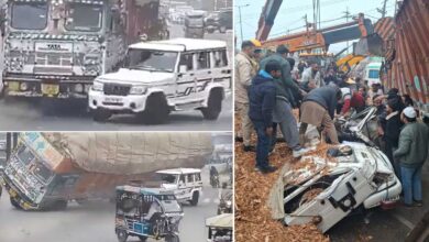 Fatal Road Accident: Overloaded Truck Overturns onto Bolero, Driver Dies on the Spot