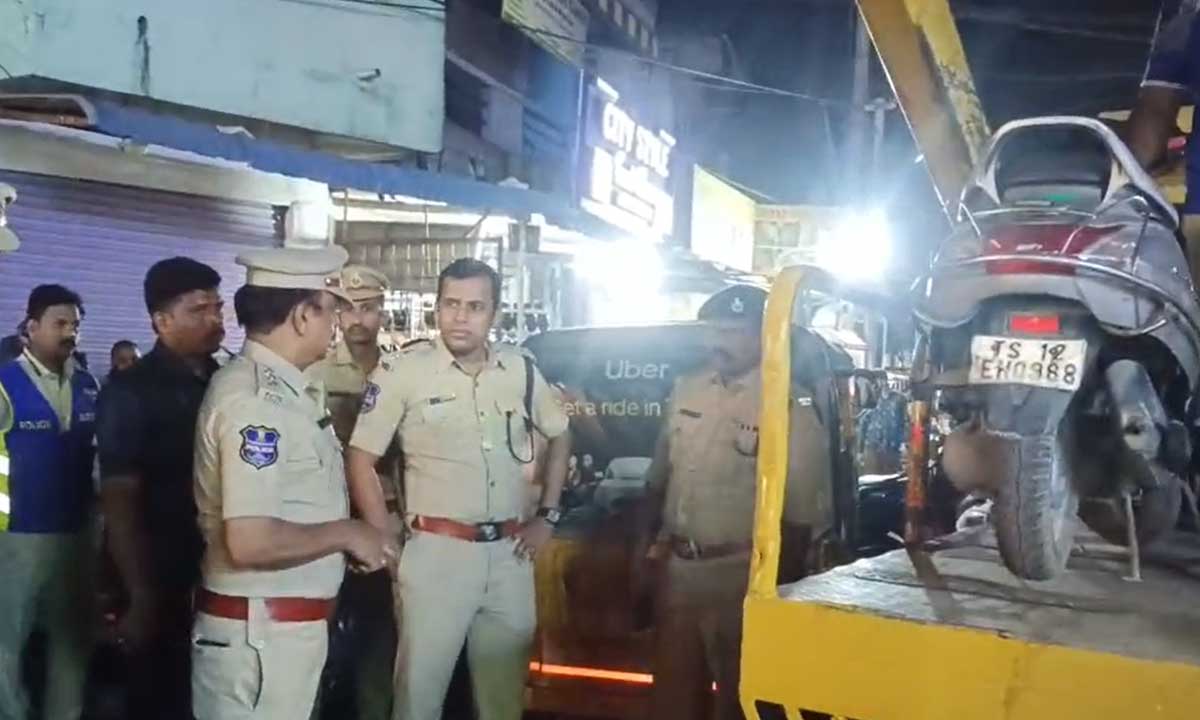 South Zone Police Seize 80 Vehicles During Late-Night Surprise Check