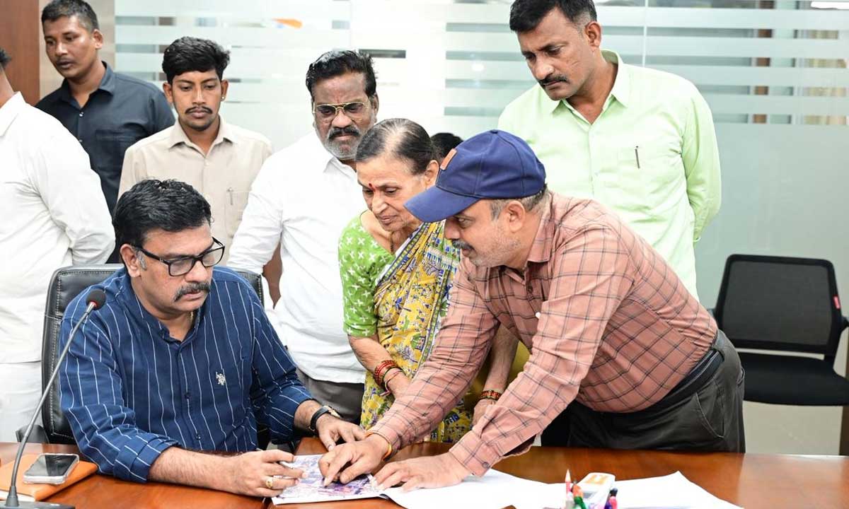 HYDRAA Prajavani Receives 47 Complaints on Illegal Land Grabs Across Hyderabad