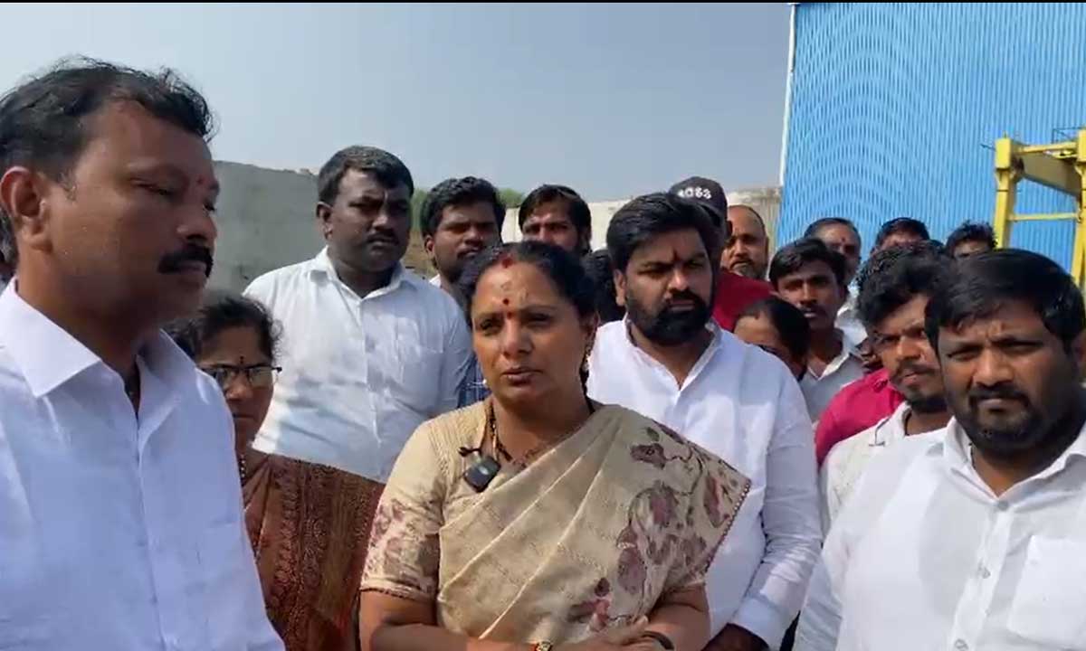 Alampur Government Hospital Lacks Basic Facilities; K Kavitha Flags Health and Irrigation Issues in Gadwal