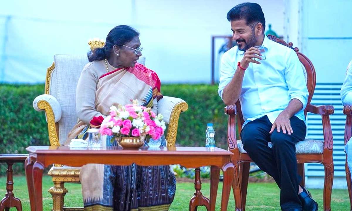 President Draupadi Murmu Hosts ‘At Home’ Programme at Rashtrapati Nilayam; CM Revanth Reddy Attends