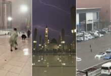 Heavy Rains Saudi Arabia, Schools Shut, Roads Submerged as Storms Sweep Mecca and Jeddah: Videos