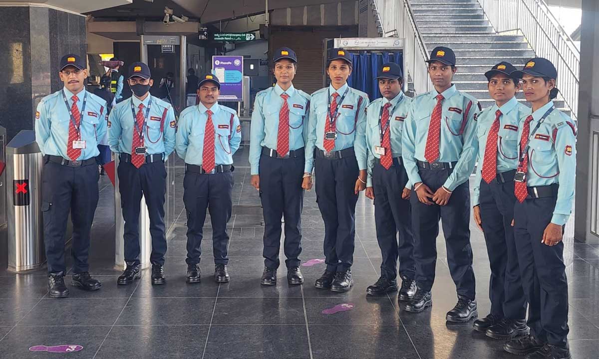 Hyderabad Metro Rail Inducts 20 Transgender Security Personnel to Strengthen Women’s Safety