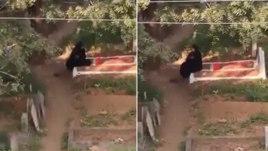 Heartbreaking Telangana Story: Daughter Spends 3 Days at Mother’s Grave, Refuses to Leave Even at Night