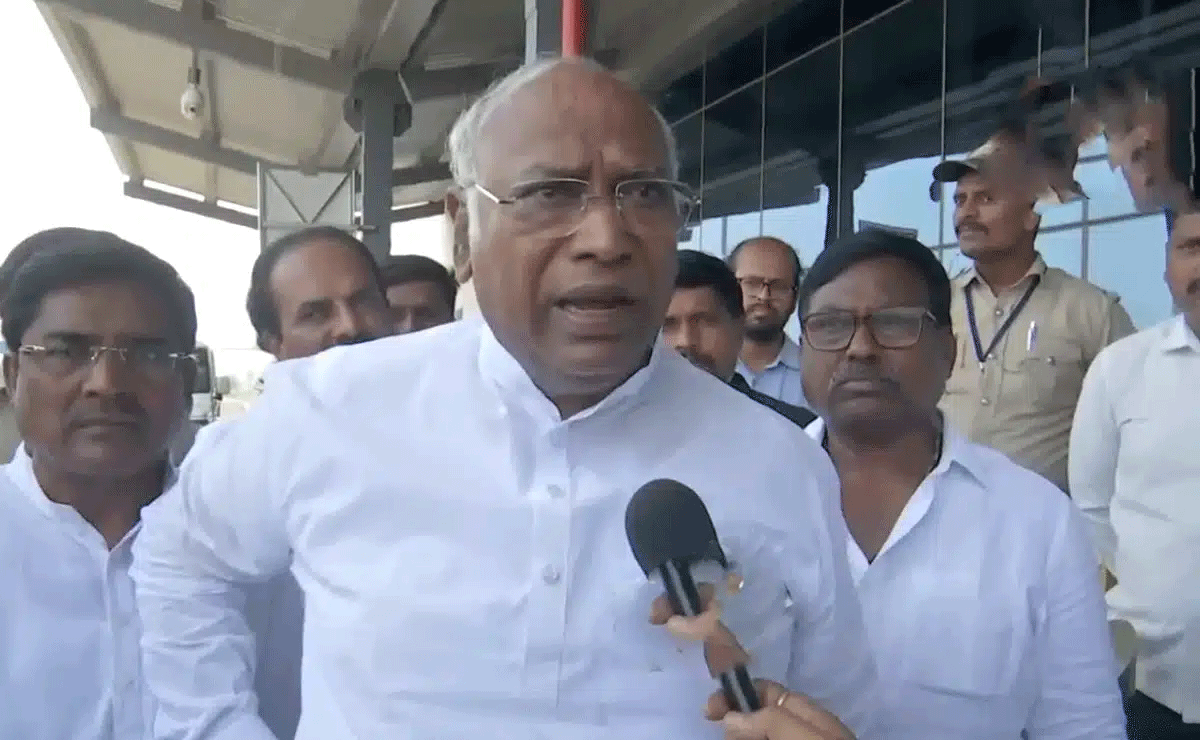 Kharge flags 'pain' over Dhankhar's sudden exit while welcoming new RS Chairman