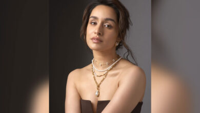 Shraddha Kapoor wishes to have coffee with Amitabh Bachchan