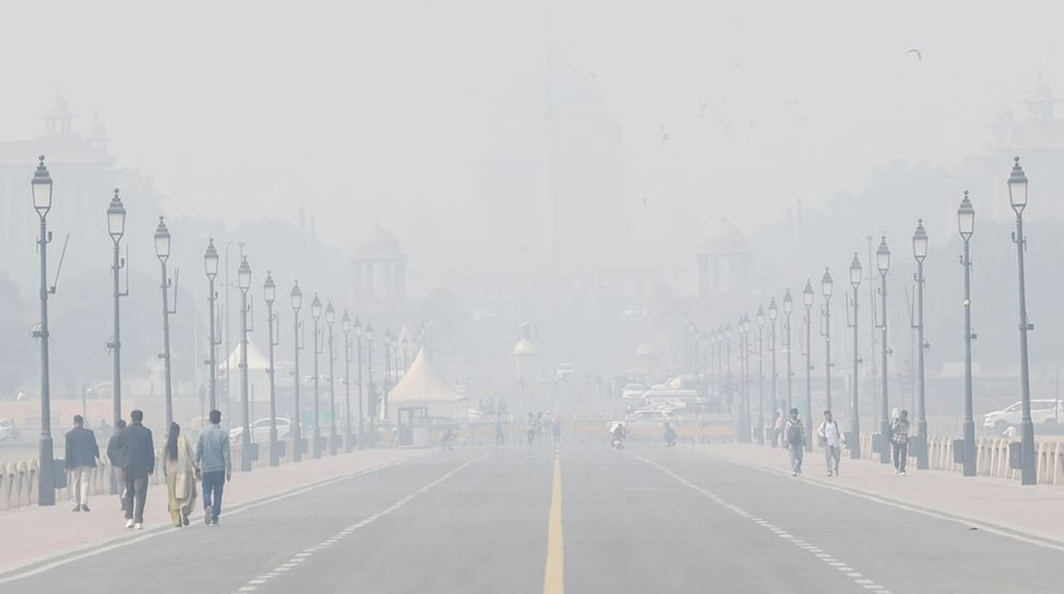 Delhi continues to battle ‘very poor’ air quality as AQI stands at 377