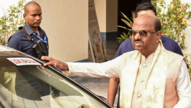 Bomb threat to Governor: Kolkata Police detain one person