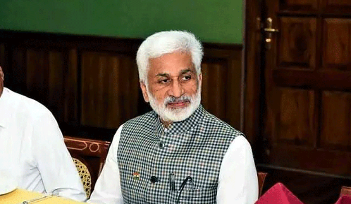 Ex-MP Vijayasai Reddy appears before ED in liquor case