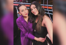Mouni Roy Shares Adorable Selfie with Karisma Kapoor, Calls Her ‘My Favourite’
