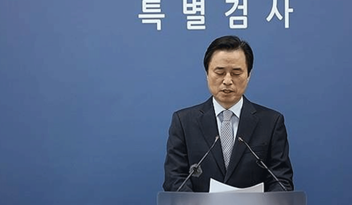 South Korea: Police raid special counsel office in martial law probe