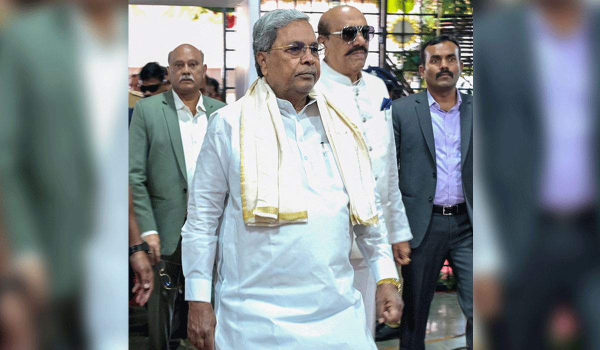 Completing full term as Karnataka CM depends on high command's decision: Siddaramaiah as he equals Urs' record