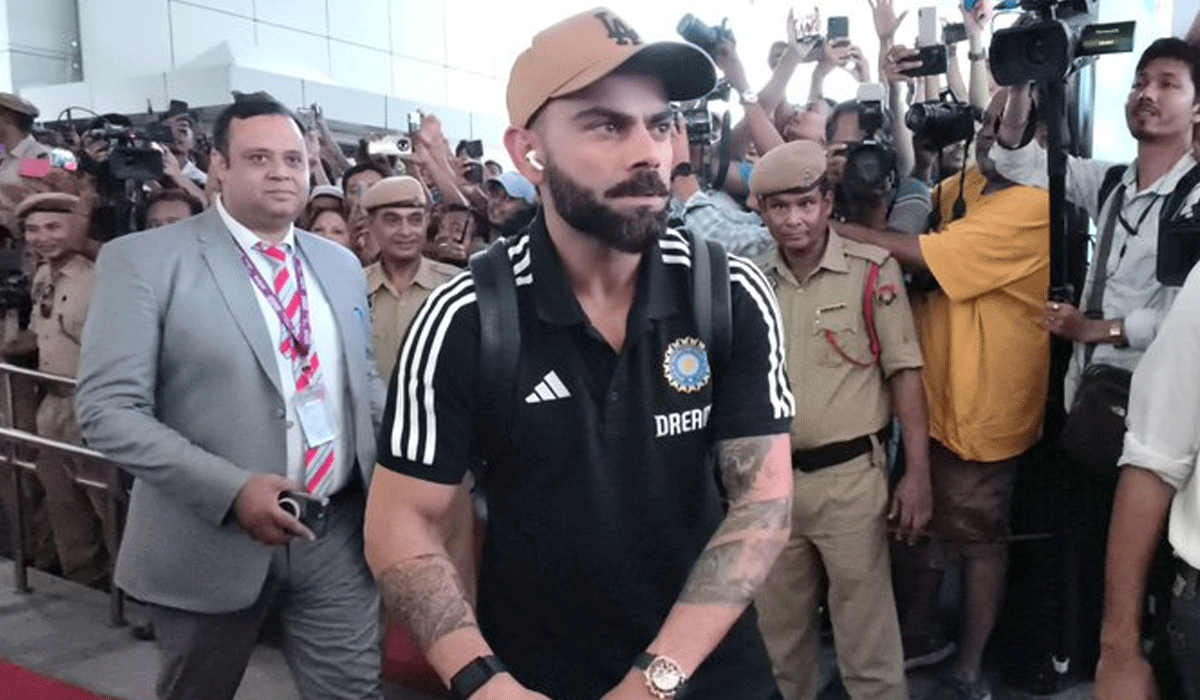 IND vs NZ: Virat Kohli receives grand welcome in Vadodara ahead of 1st ODI