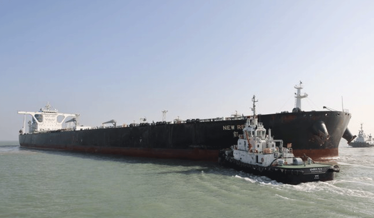 Adani Ports berths India’s 1st-ever fully laden Very Large Crude Carrier at Mundra Port