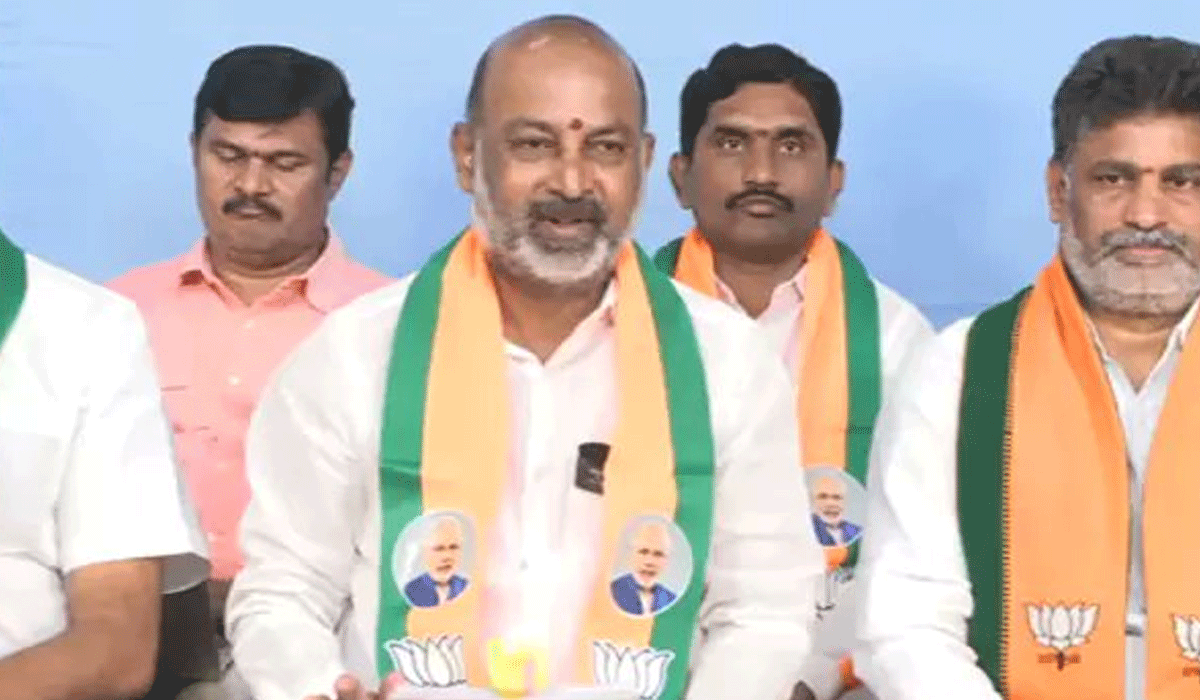 KCR betrayed people over Krishna waters, alleges MoS Bandi Sanjay