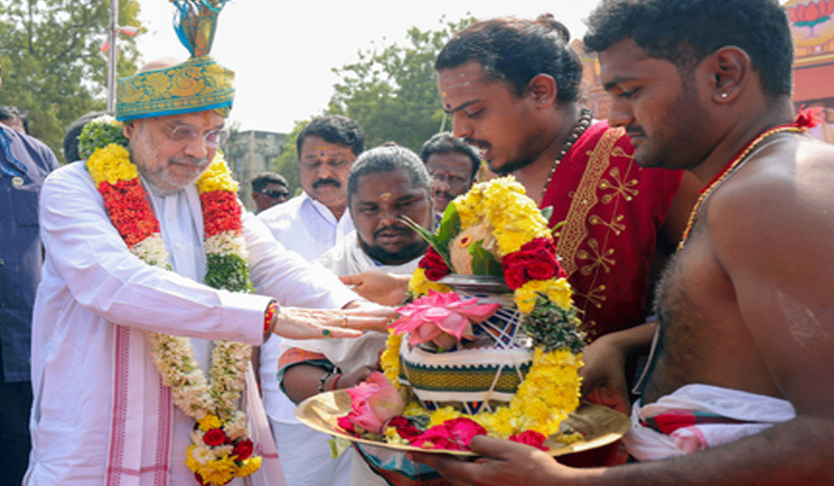 Ahead of Assembly polls, Pongal festivities in Tamil Nadu take political turn