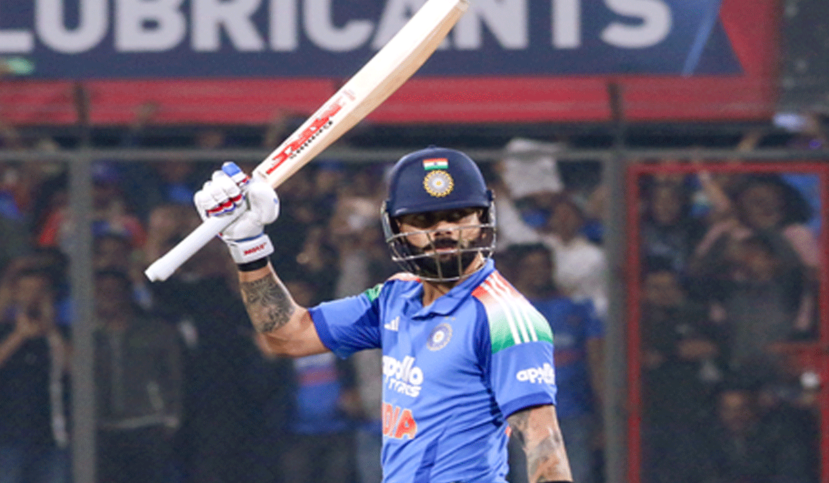 Kohli is tied to the job of scoring runs, not to an image: Gavaskar