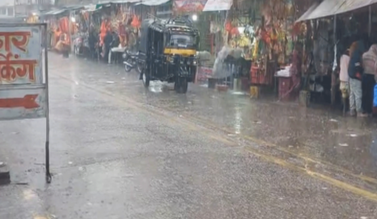Inclement weather conditions persist in MP, farmers warned to stay cautious