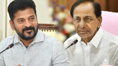CM Revanth Reddy and BRS Supremo KCR Greet Telangana on New Year