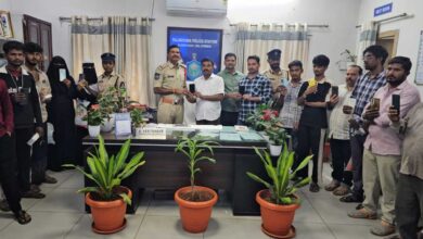 Hyderabad Police Recover 20 Stolen Mobile Phones Worth ₹3.5 Lakh in Falaknuma Detection Drive