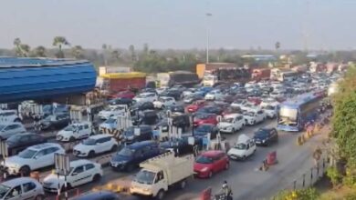 Sankranti Rush Causes Heavy Traffic on Hyderabad–Vijayawada Highway, Long Queues at Toll Plaza