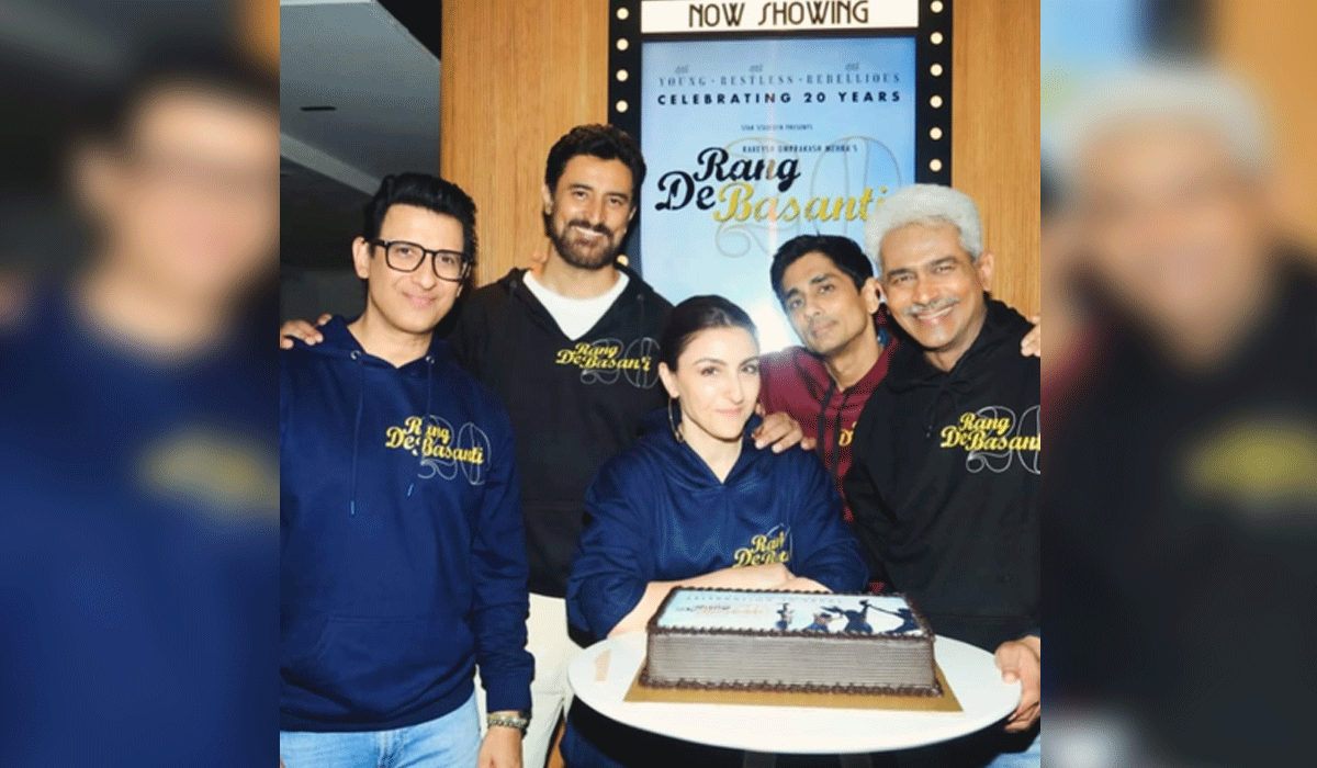 Kunal Kapoor calls Rang De Basanti 'still worth the theatre seat' even after 20 years