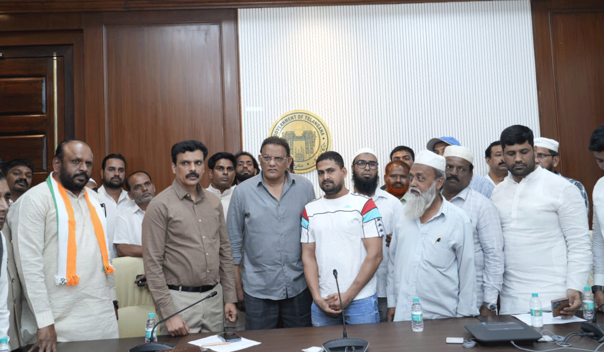 Ex-Gratia for Saudi Accident Victims Soon; Survivor Given Job, Says Azharuddin