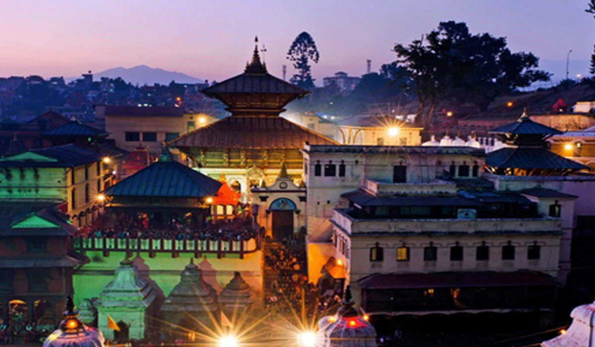 Devotees in large numbers throng Nepal's Pashupatinath Temple on Mahashivaratri