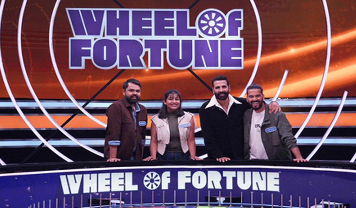 Akshay Kumar says mobile addiction is a trap for kids, talks about its ill effects on Wheel of Fortune
