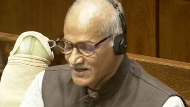 Modi Backs Sadanandan Master After Heated House Protest