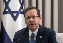 Israeli President starts visit to Australia following antisemitic terror attack