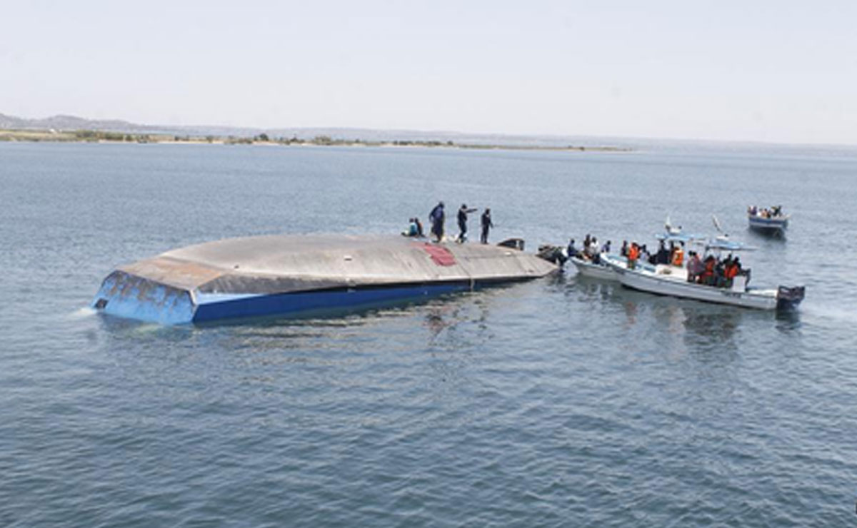 12 people missing after boat sinks in Sudan