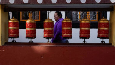 Chinese govt bans children aged below 18 years from visiting monasteries: Report