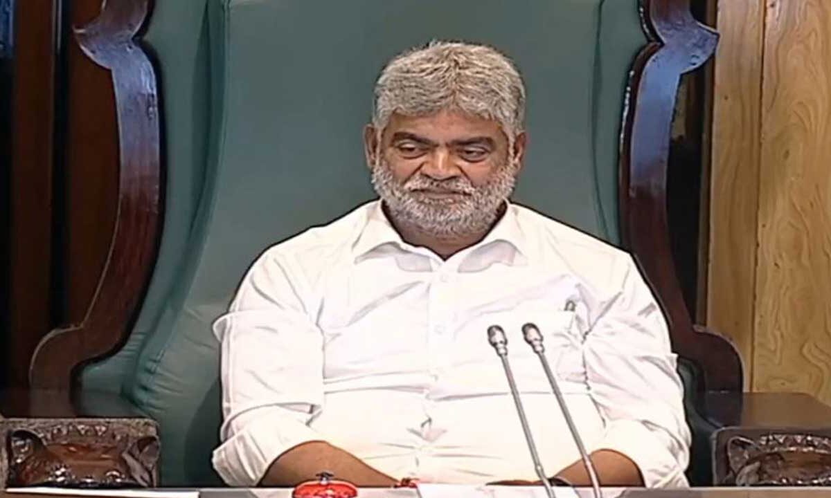 Telangana Assembly Speaker Sends Legal Notice to Former MLA Methuku Anand Over Allegations