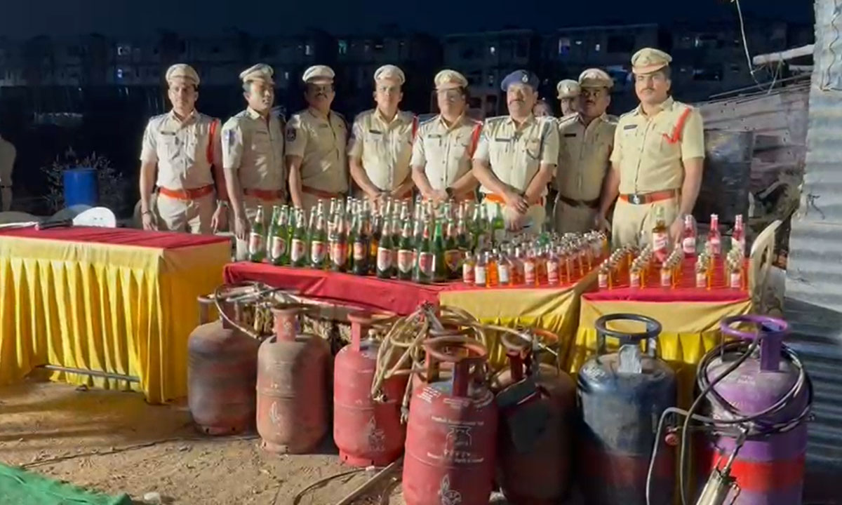 Hyderabad Saidabad Cordon and Search Operation: 150 Police Conduct Massive Raids in Singareni Colony